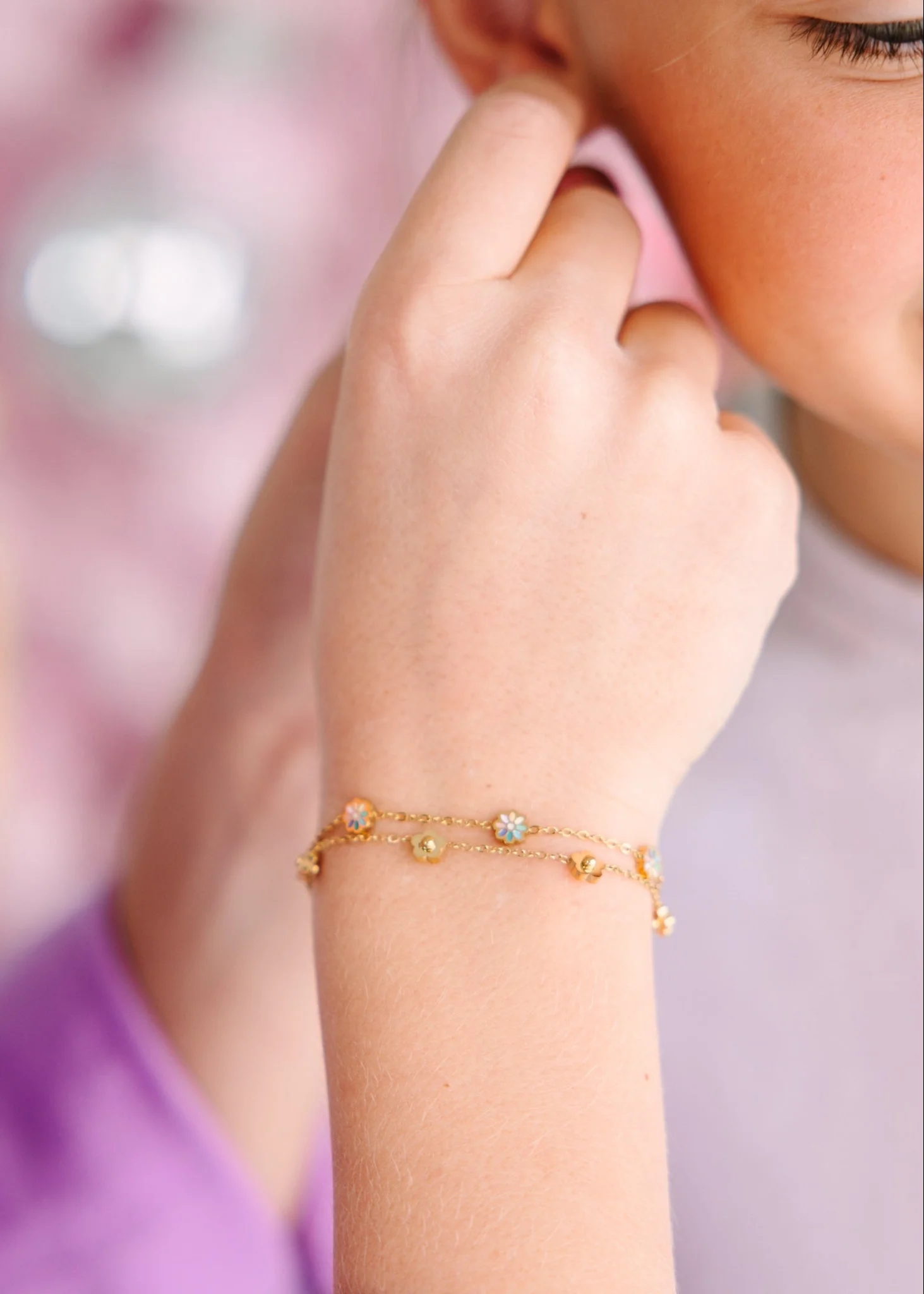 Classic Flower Bracelet - Image 2