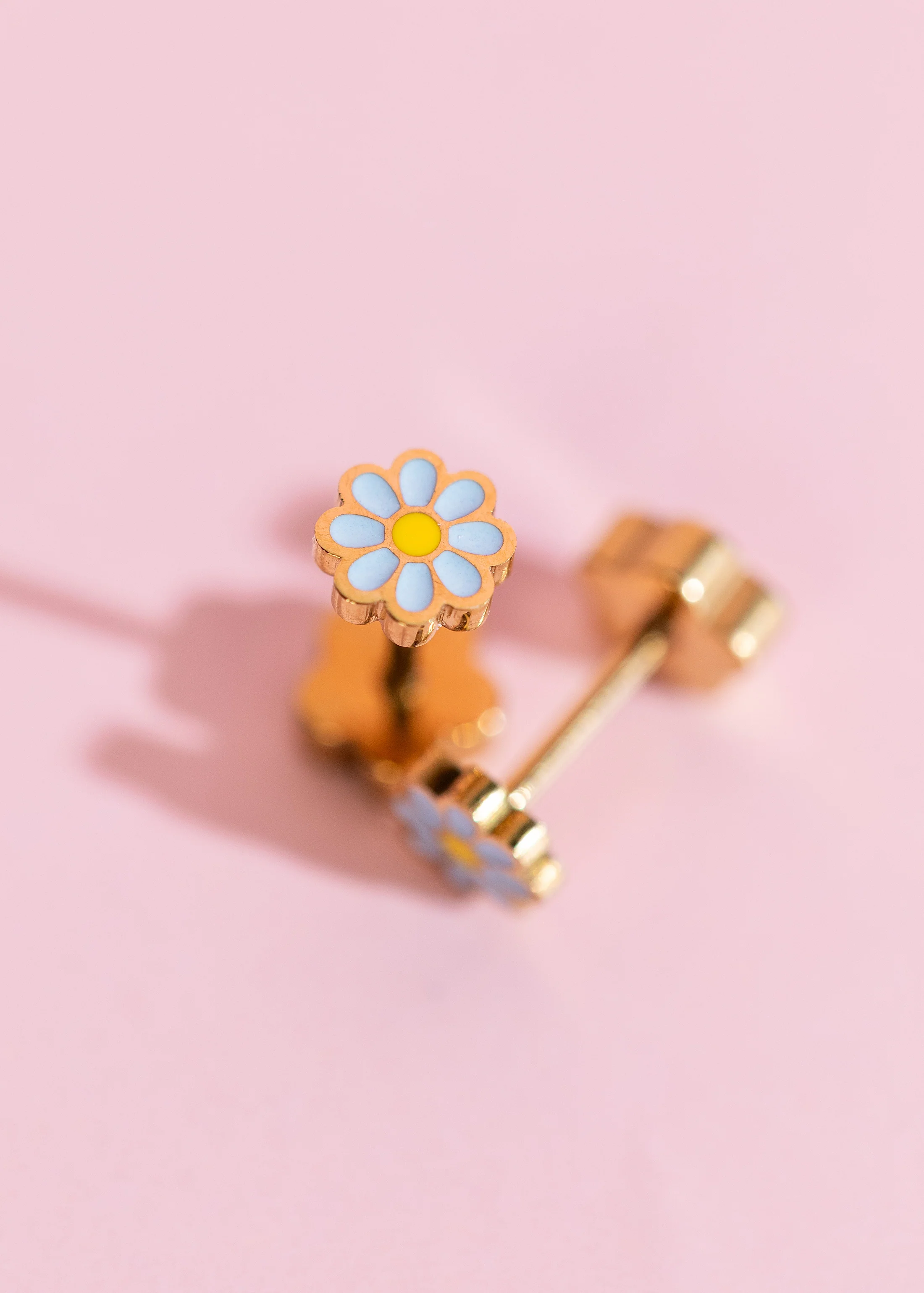 Light Blue Tiny Daisy