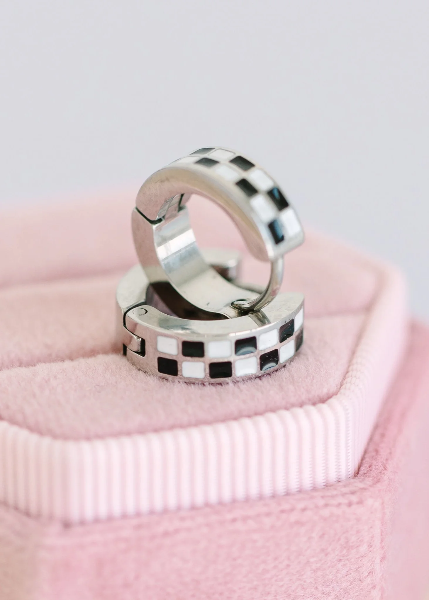 Silver Black/White Checkered Huggies